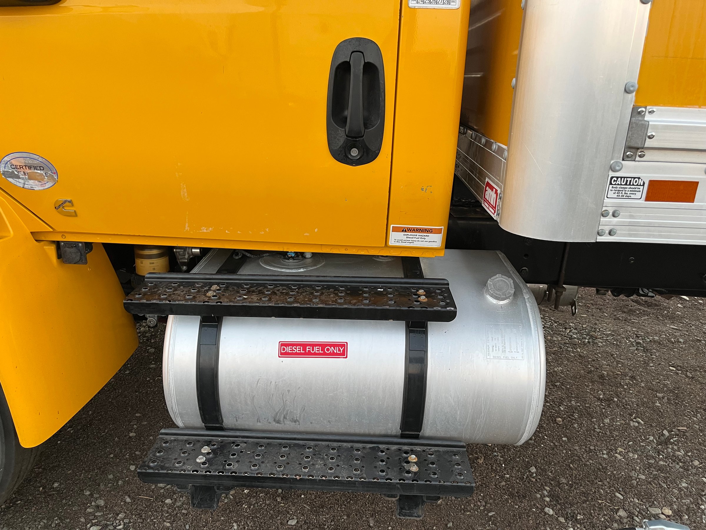 2020 International MV607 Box Truck