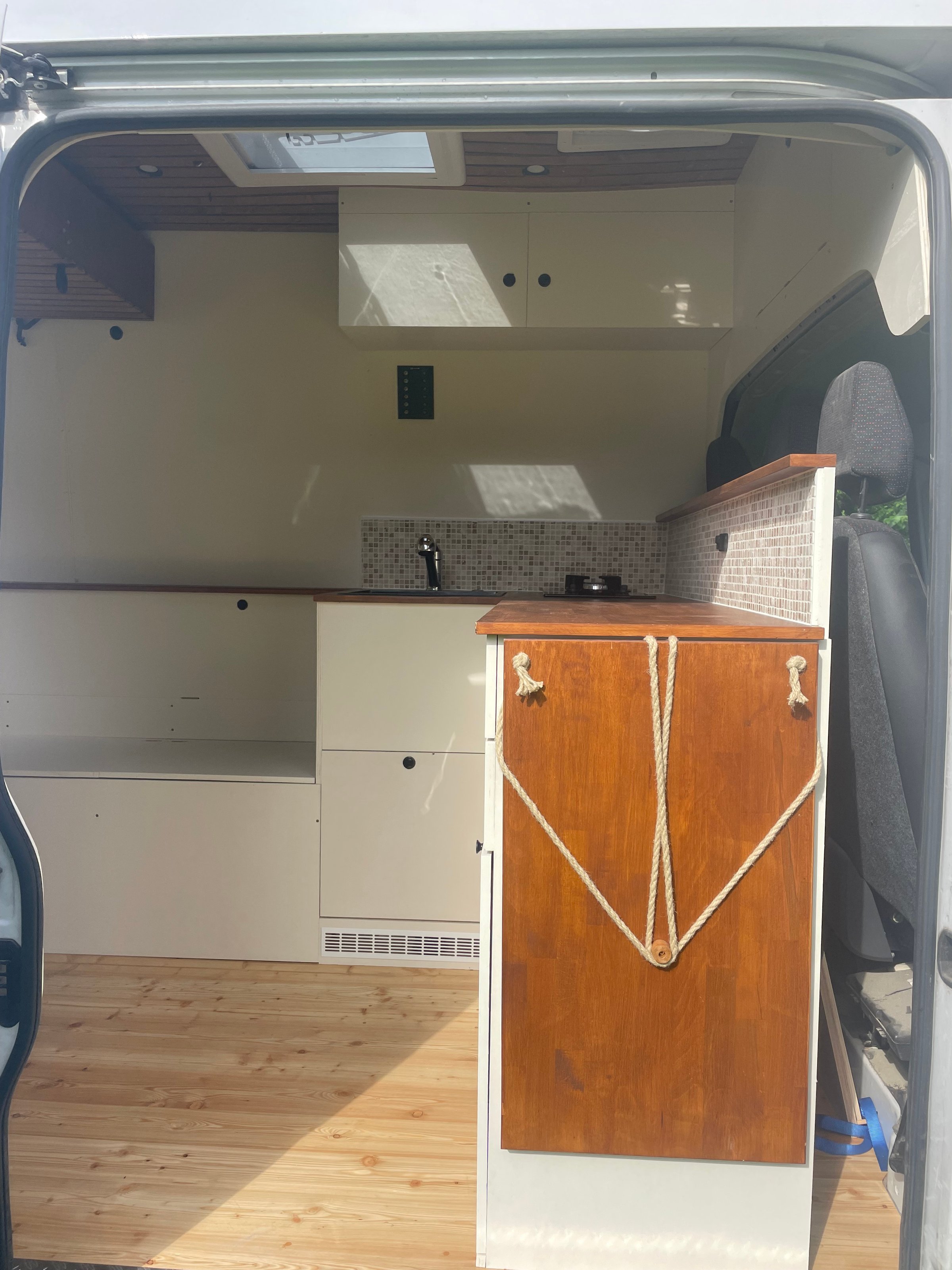 Van Kitchen Setup