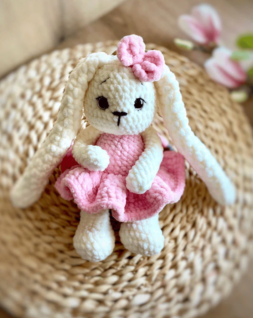 Króliczek szydełkowy - zdjęcie 2