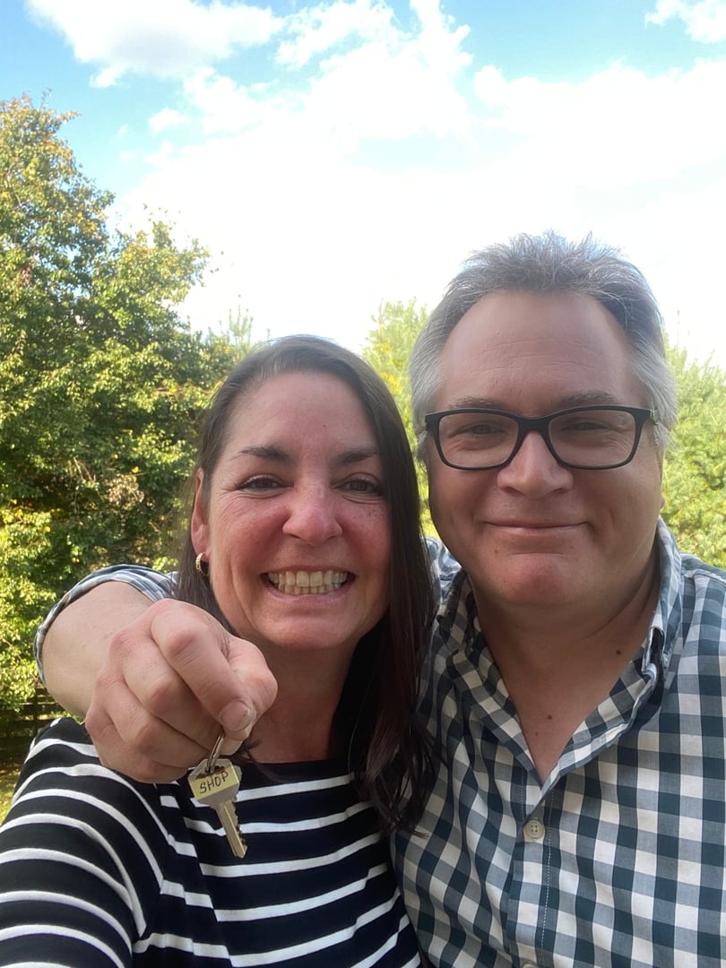 Veronica Zolotoochin - Owner of Dog 'n Butterfly