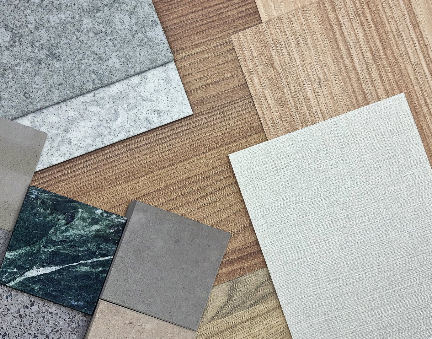 Contemporary Laminate Flooring Installation