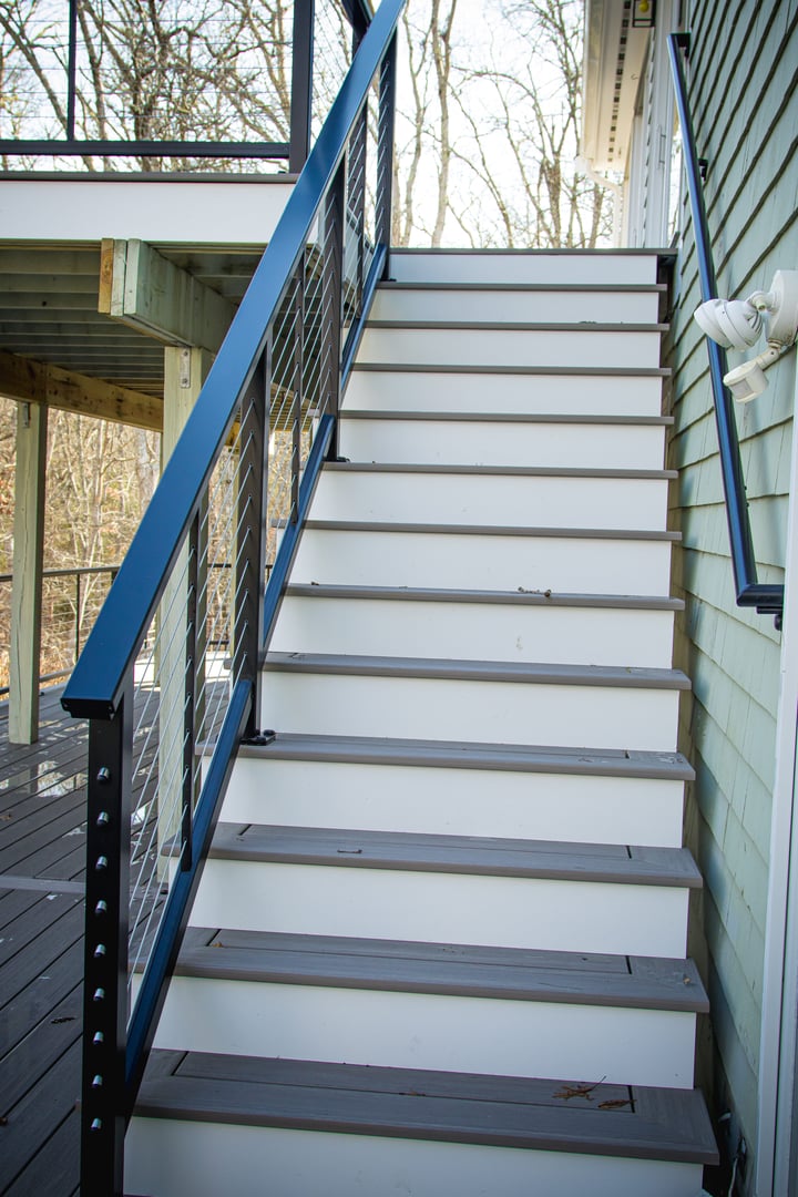 Custom railing and stairs by Fonseca's Carpentry