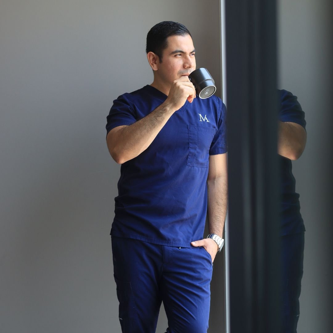 Dr. Mauricio - Cirujano y Fundador MA Academy