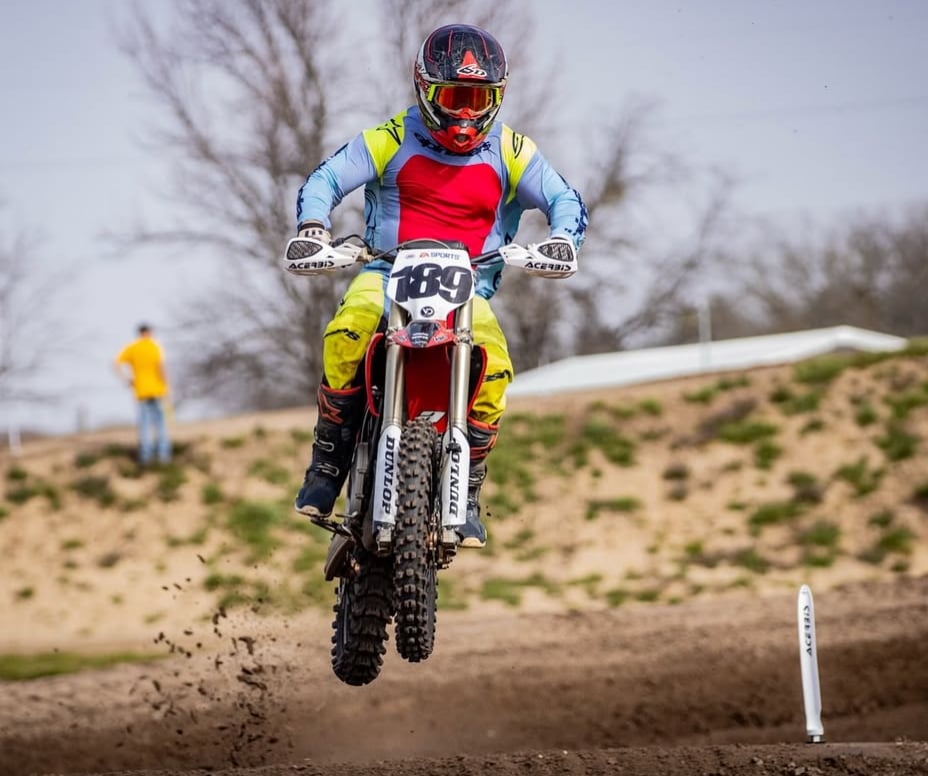 Black Gold Dirt Bike Track optimal conditions