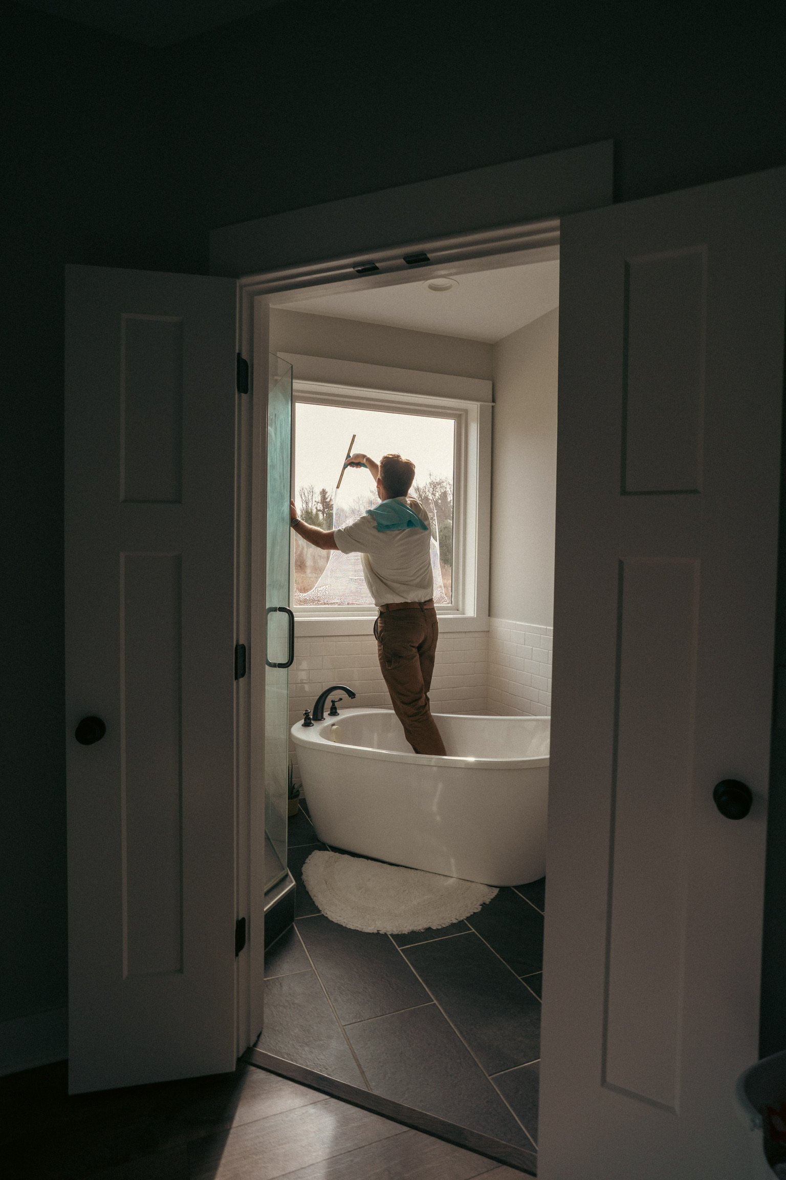 Buzzy's Window Washing Brand Work