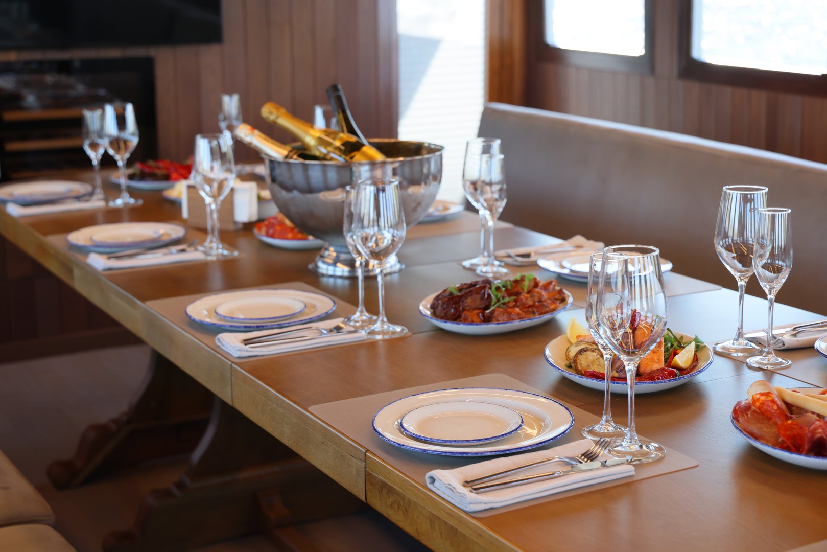 Lavish dining table with champagne