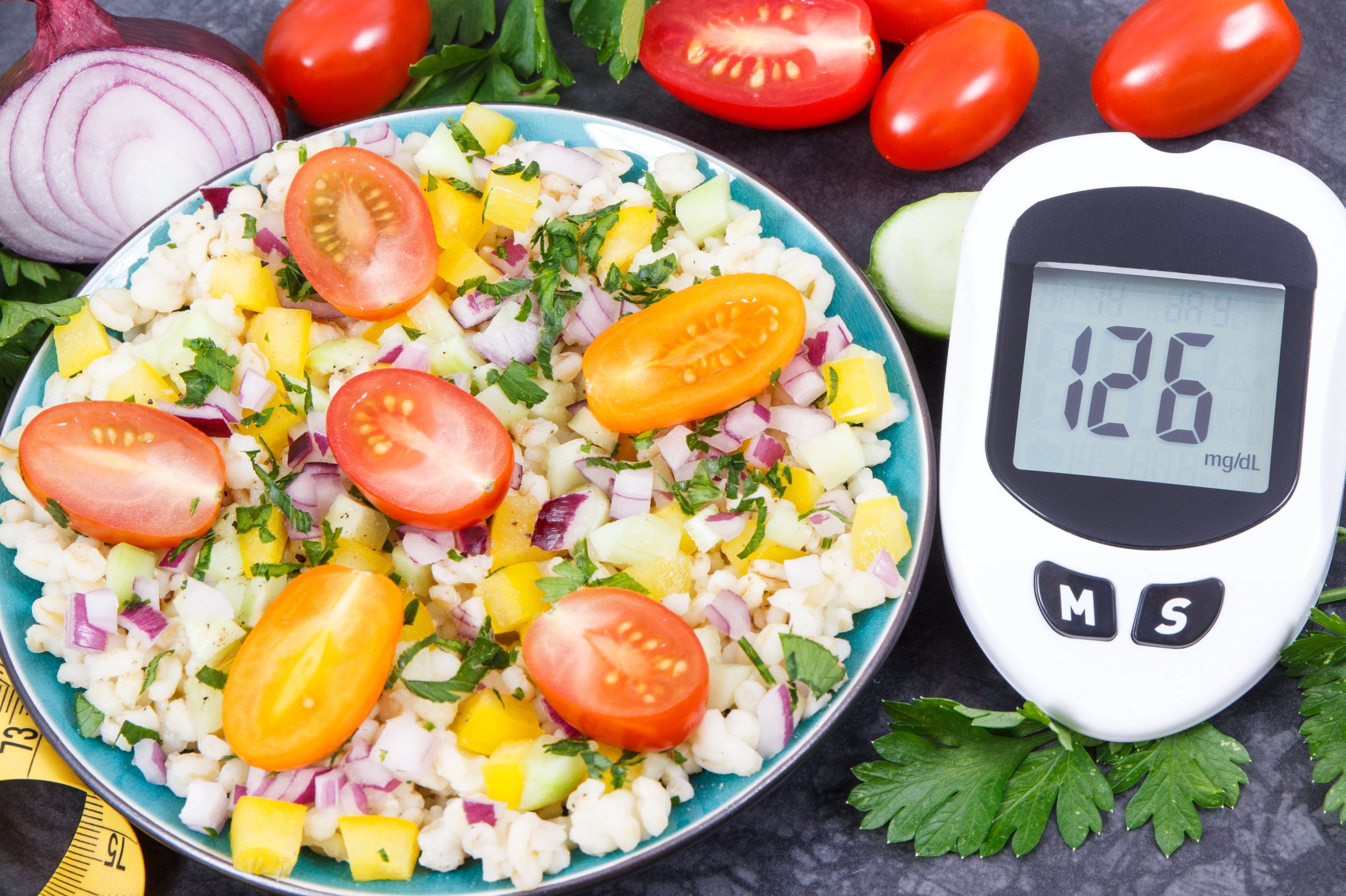 Healthy vegetables with bulgur meal - whole30 compliant recipes and energy boosting sugar-free snacks at sugarfree.space