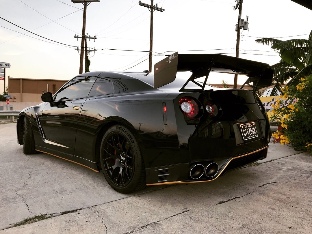 Vehicle wrap project showcase