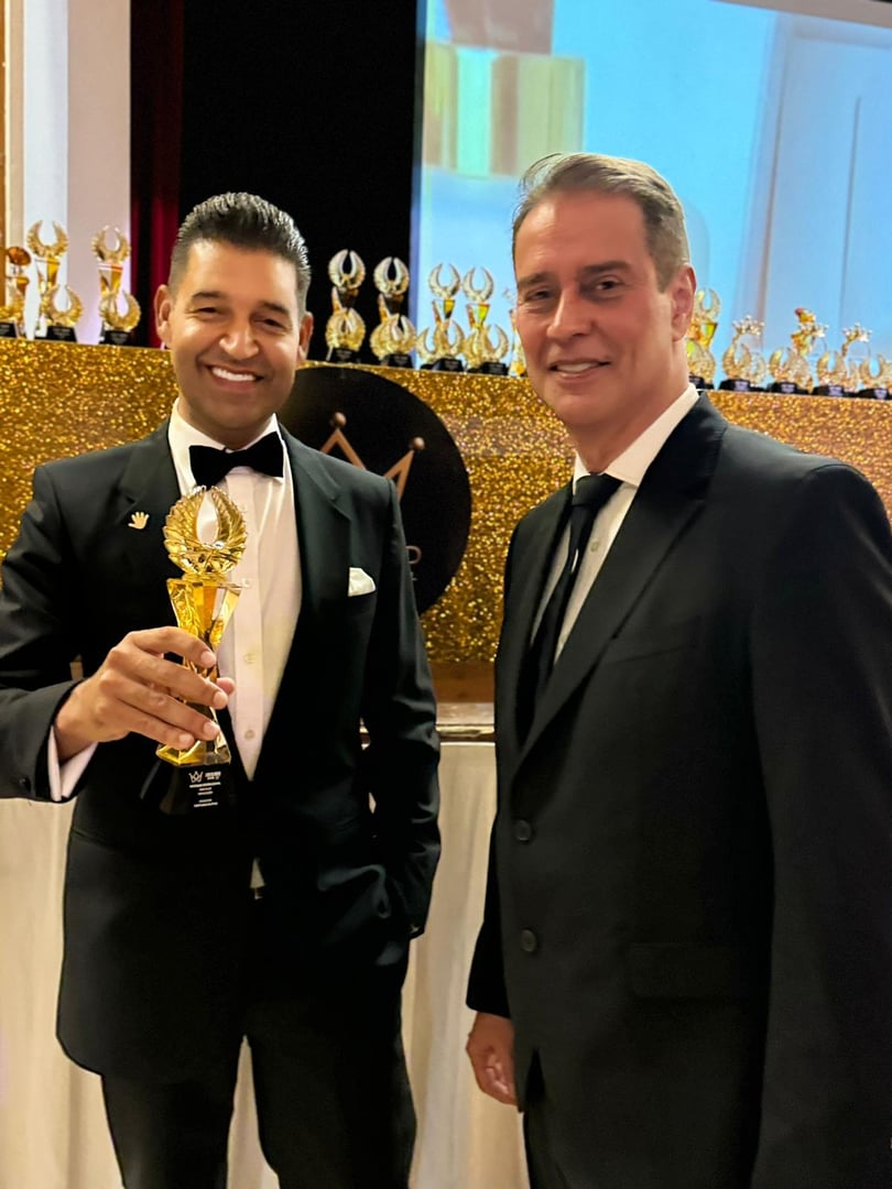 Neto Brazil - Mentor em Comunicação