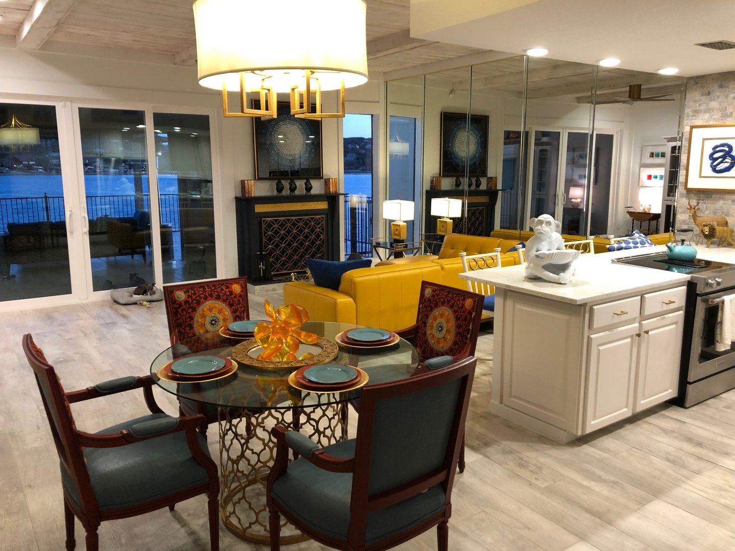 Island Drive Living Area