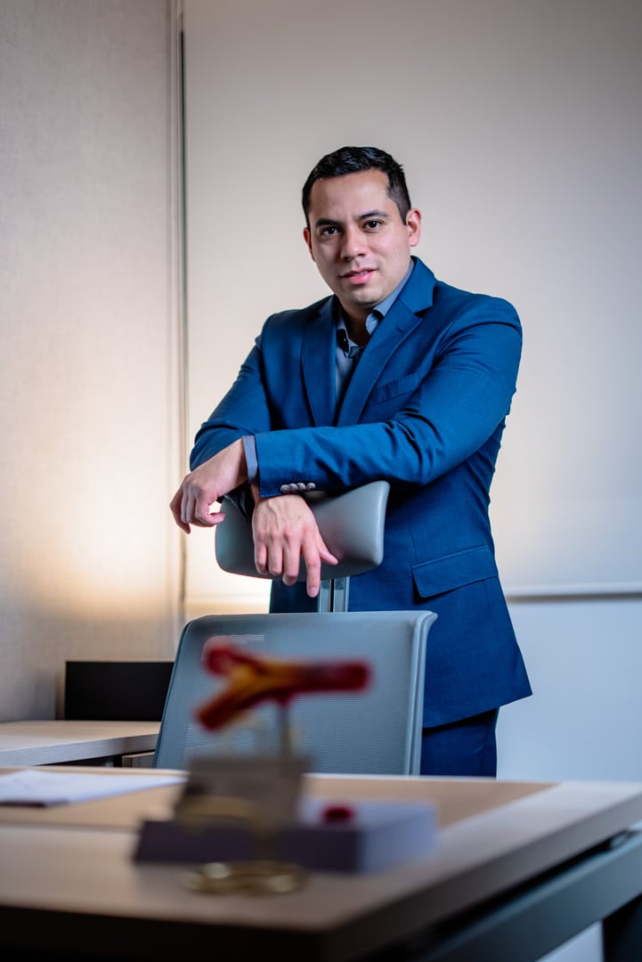 Dr. Misael Sánchez Tamariz - Angiólogo y Cirujano Vascular