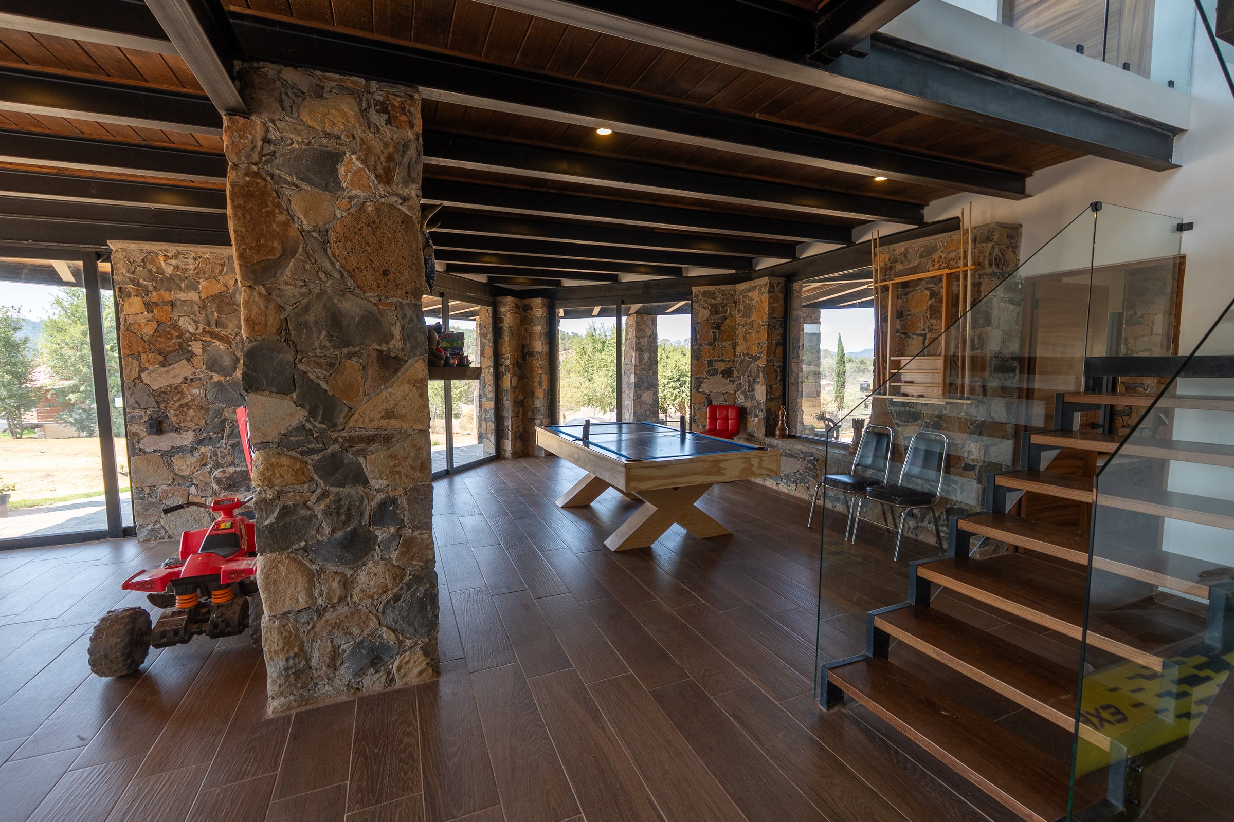Sala entretenimiento familiar hotel Quinta El Descanso Tapalpa billar pingpong futbolito juegos Sierra Jalisco