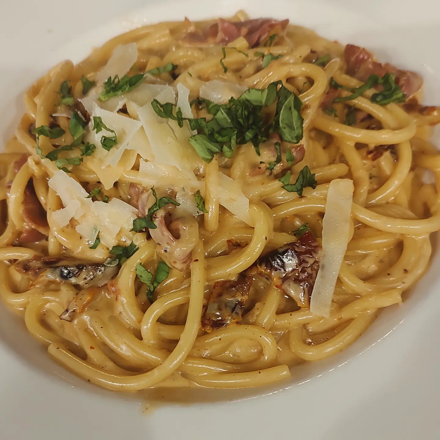 Buccatini Pasta Prosciutto Sundried Tomato