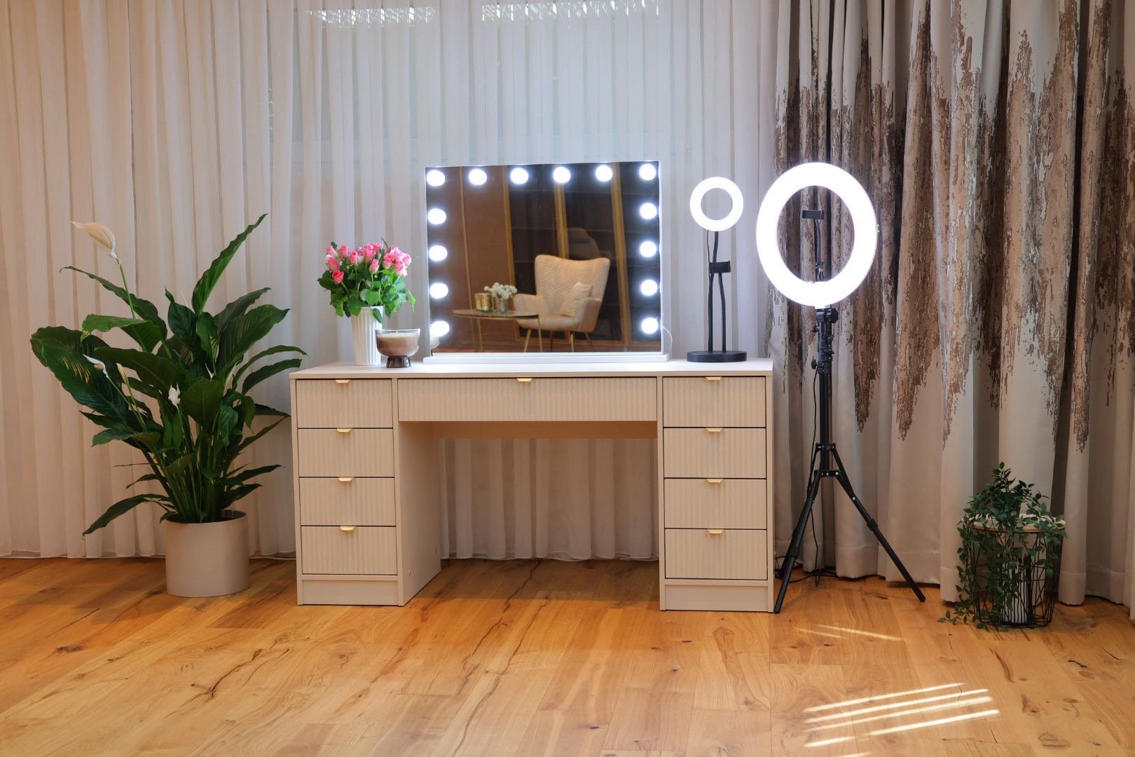 Beauty treatment session at FM Beauty