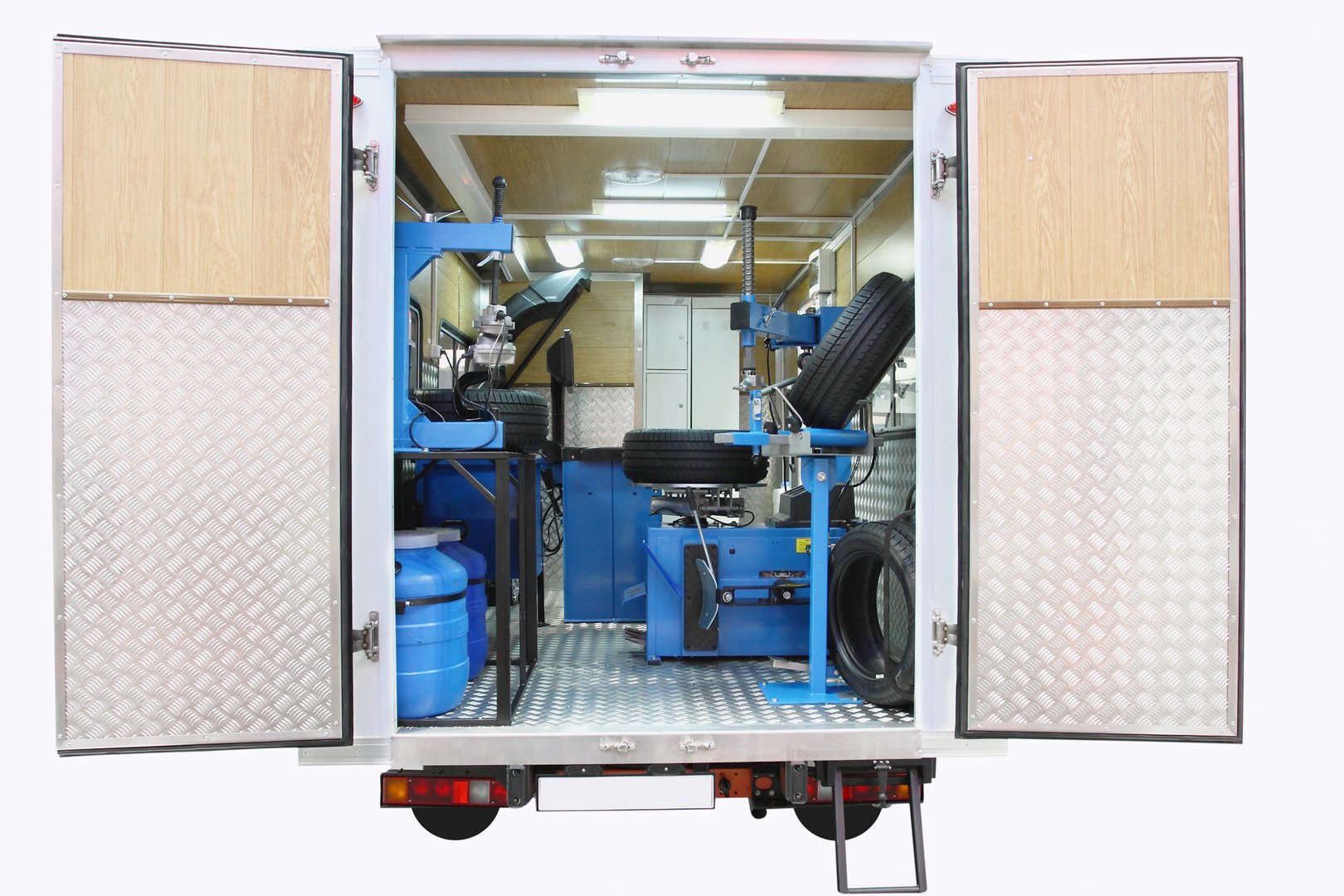 Mobile Tyre Changing Van