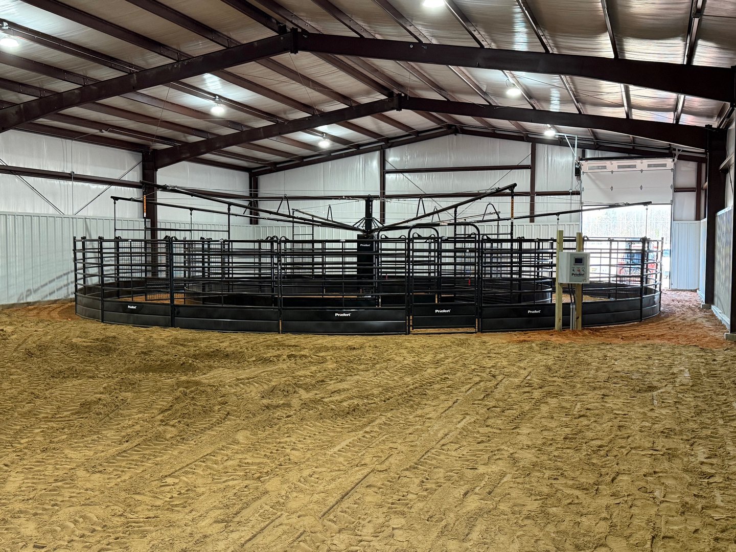 55' Priefert Panel Walker at Blu Equine