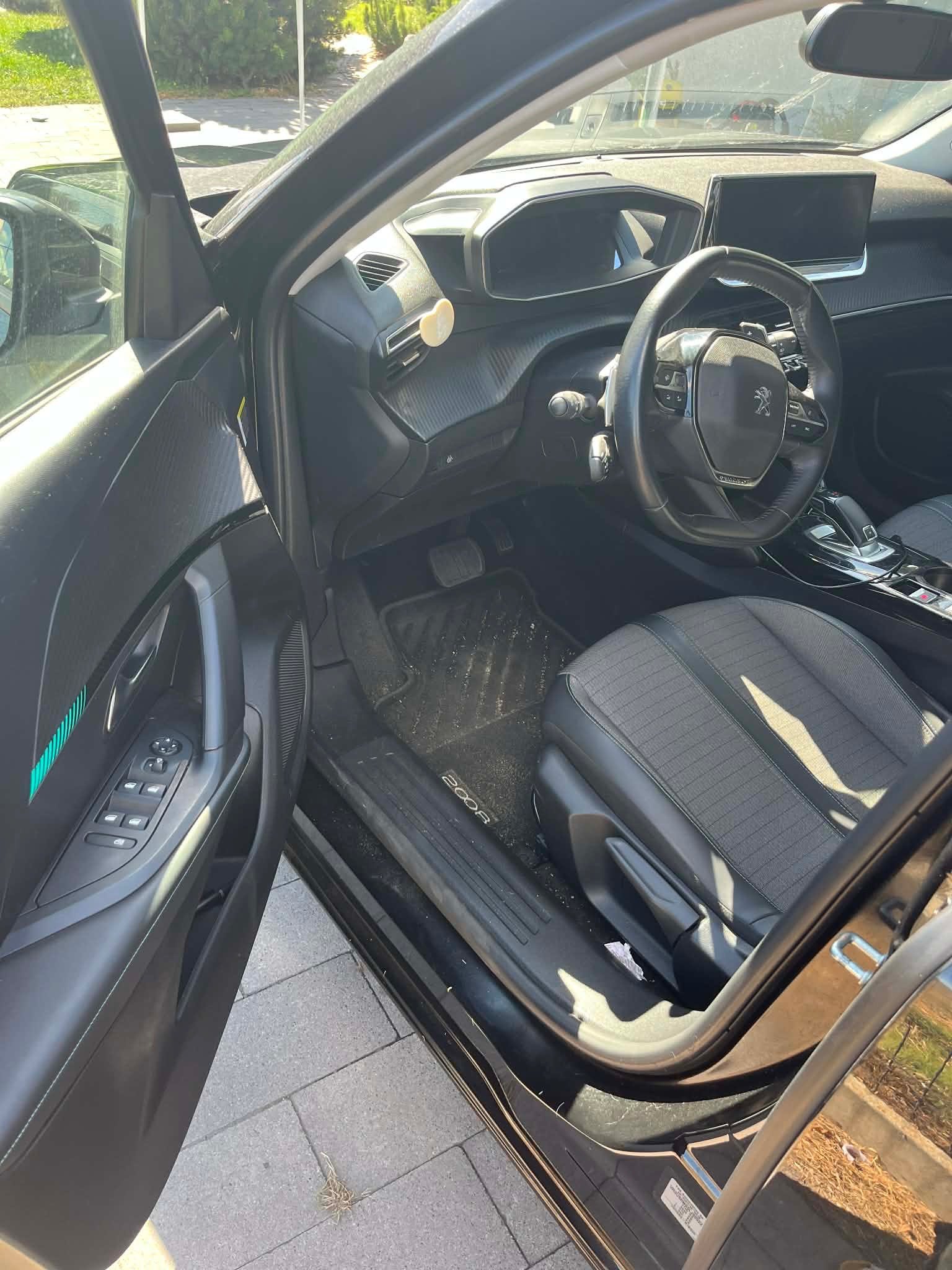 Samochód przed detailingiem