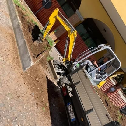 Villa bifamiliare in costruzione