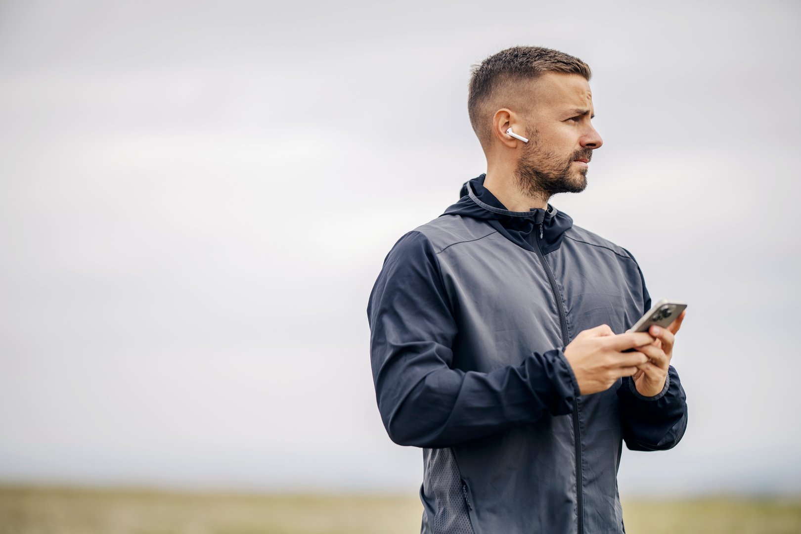 Athletic performance apparel