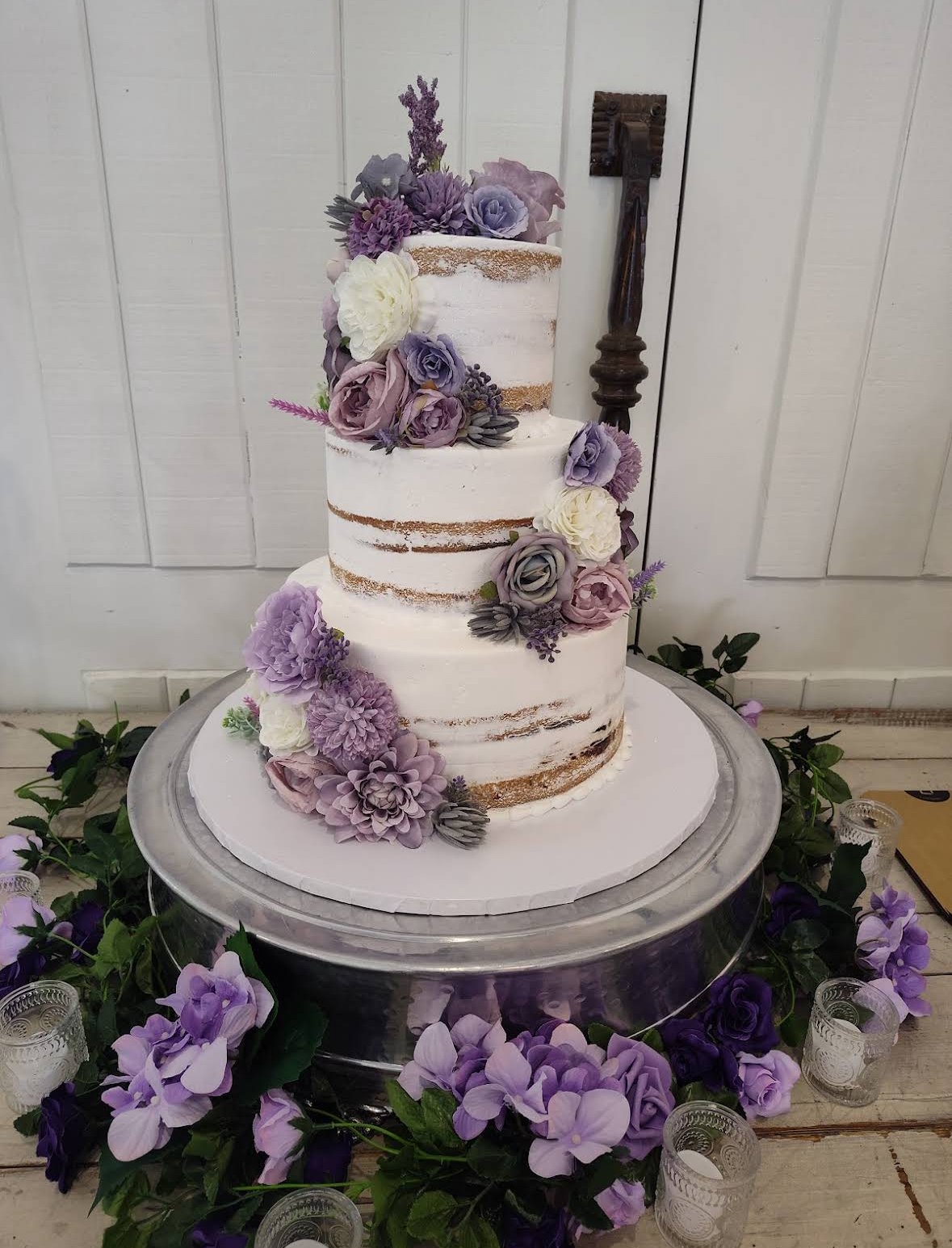 Sweet Land Cake display