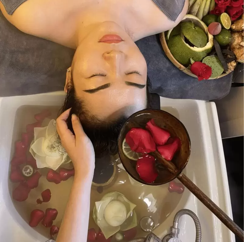 Scalp massage treatment
