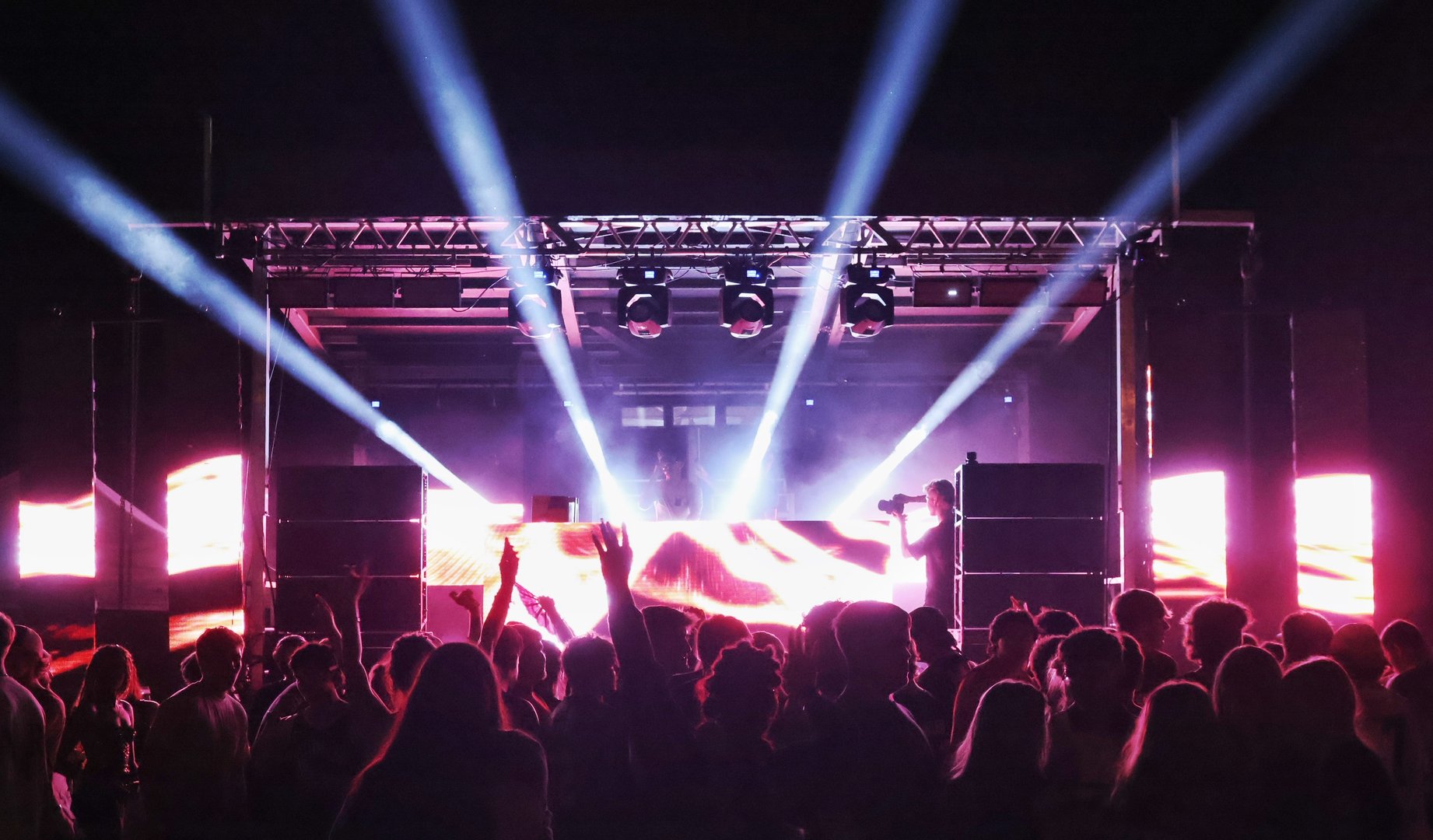 Surge Festival control equipment