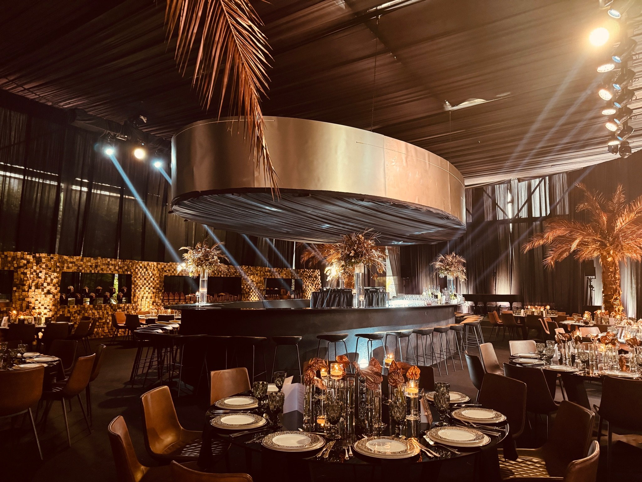 Premium event lighting