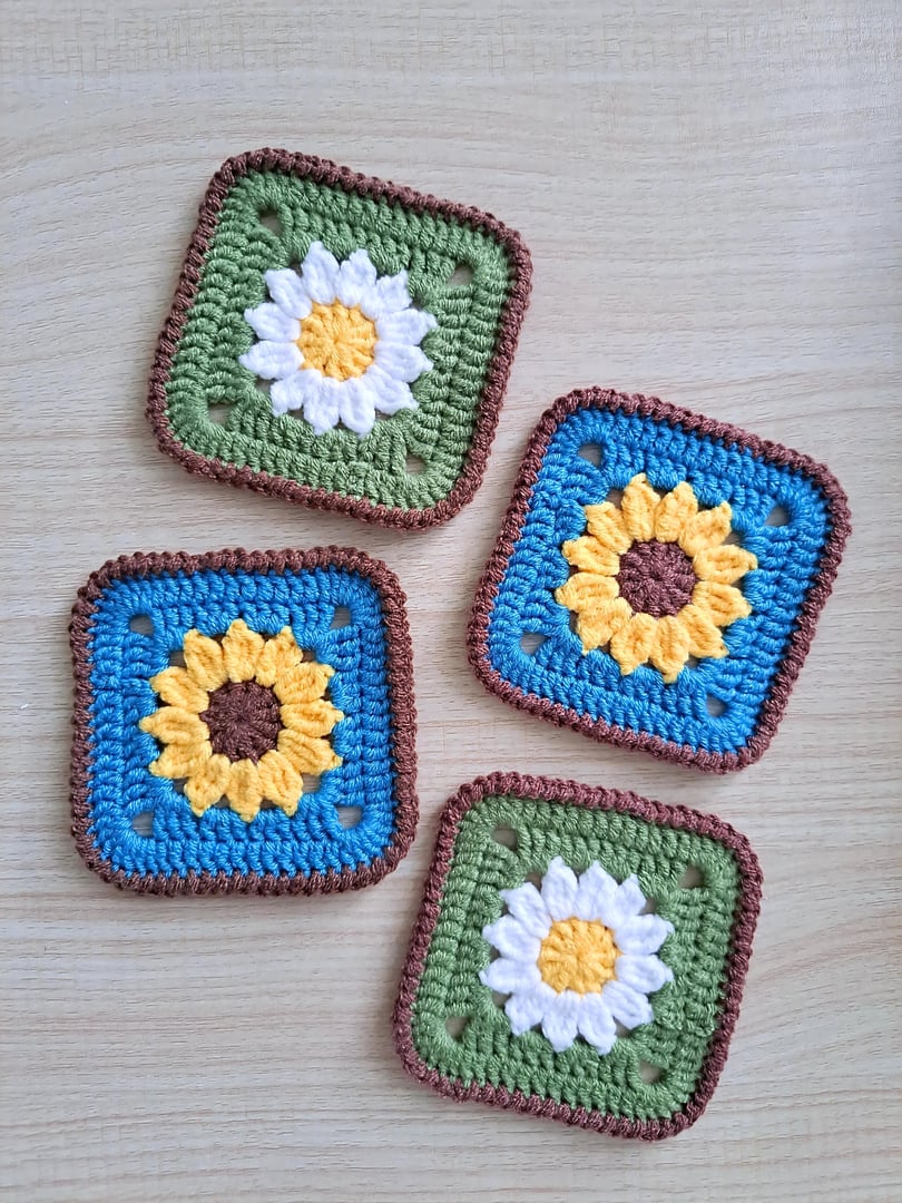 Sunflower and daisy crochet coaster