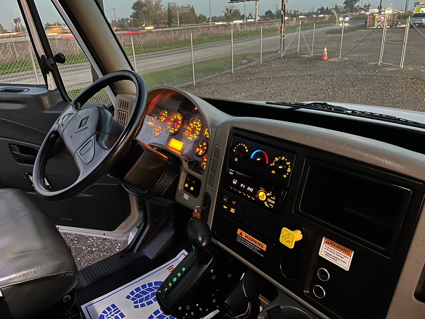 2019 International MV607 Box Truck - IMG_6551