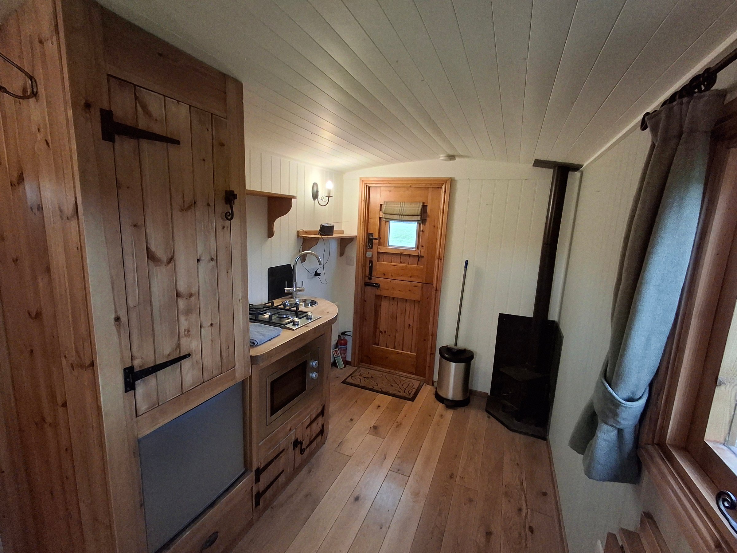 Professional painting and decorating work