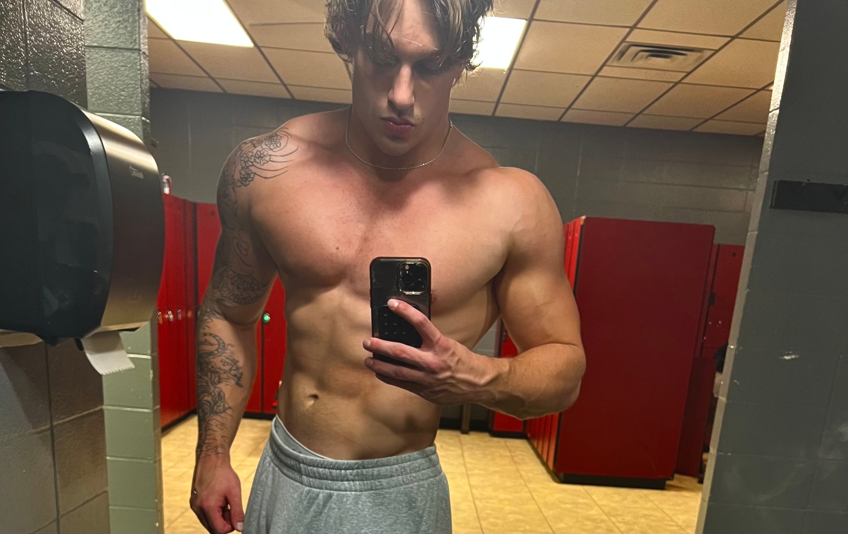 Training session at Frank Father Fit gym