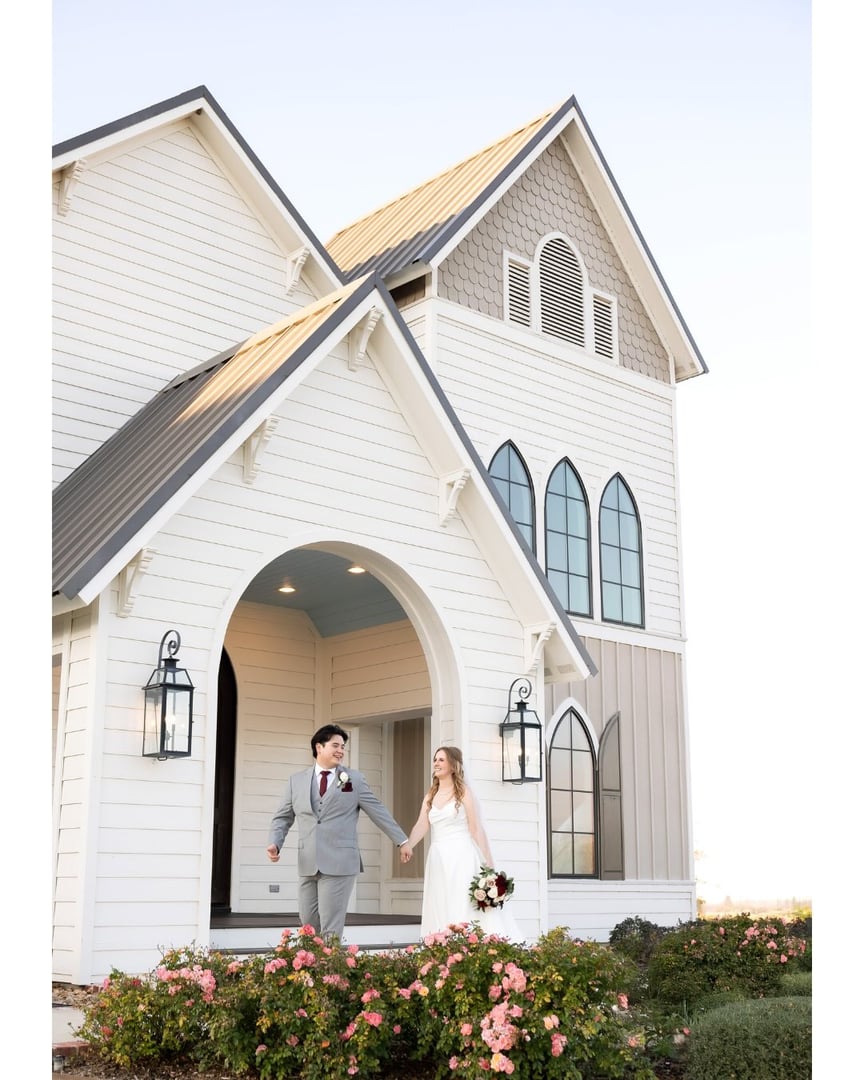 Kristin and Cesar wedding photo