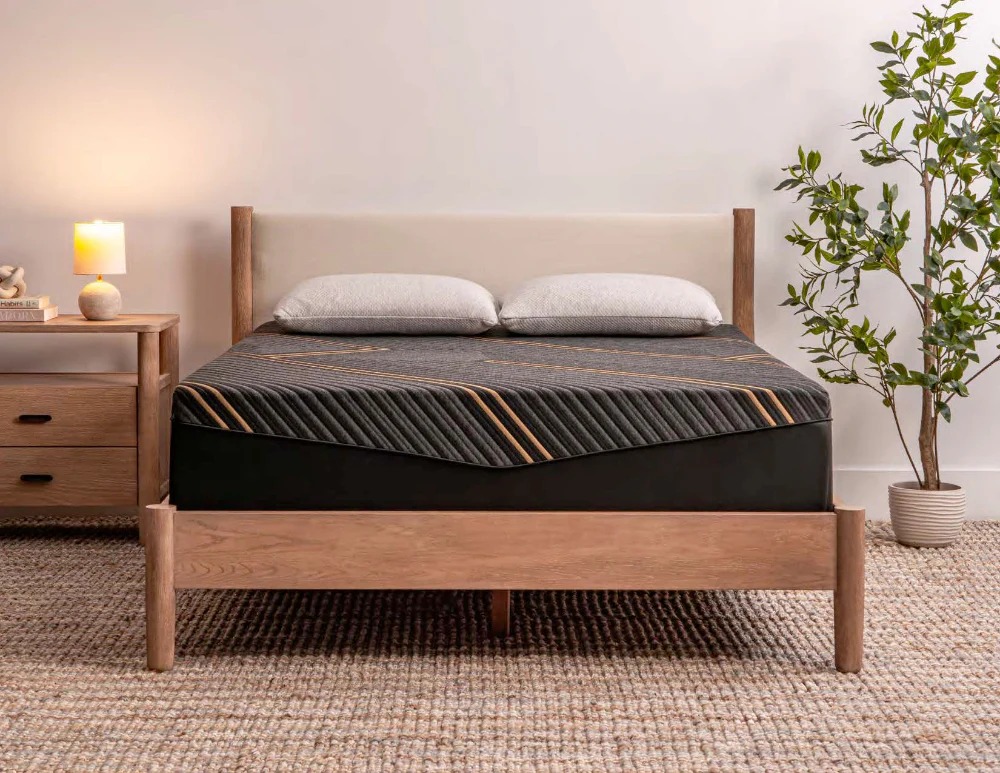 Premium mattress display