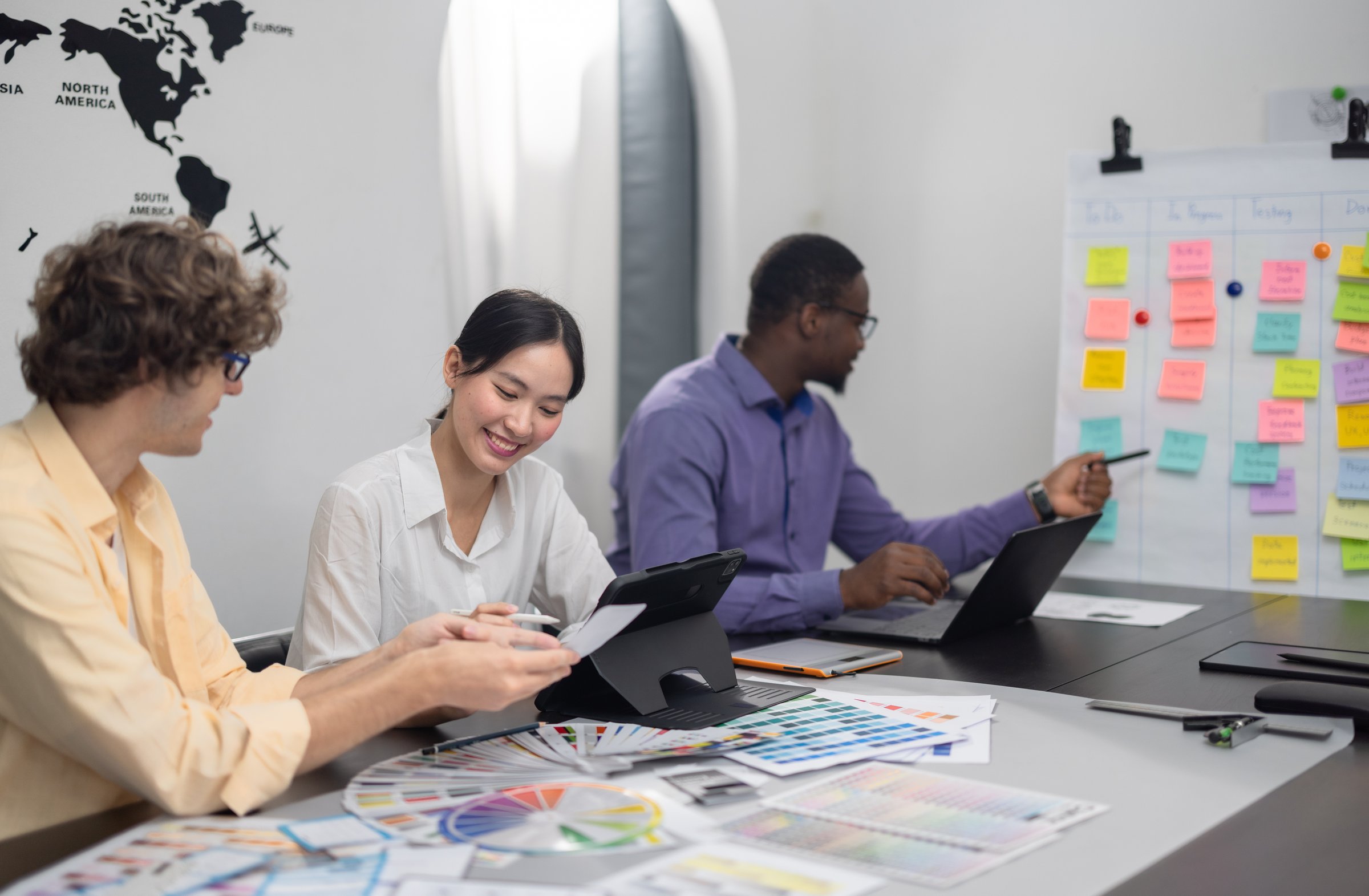 Product manager and UI/UX developer collaborate to enhance a smart energy analytics app. Optimizing color, interactive buttons, real-time monitoring for efficient data usage and consumption insights.