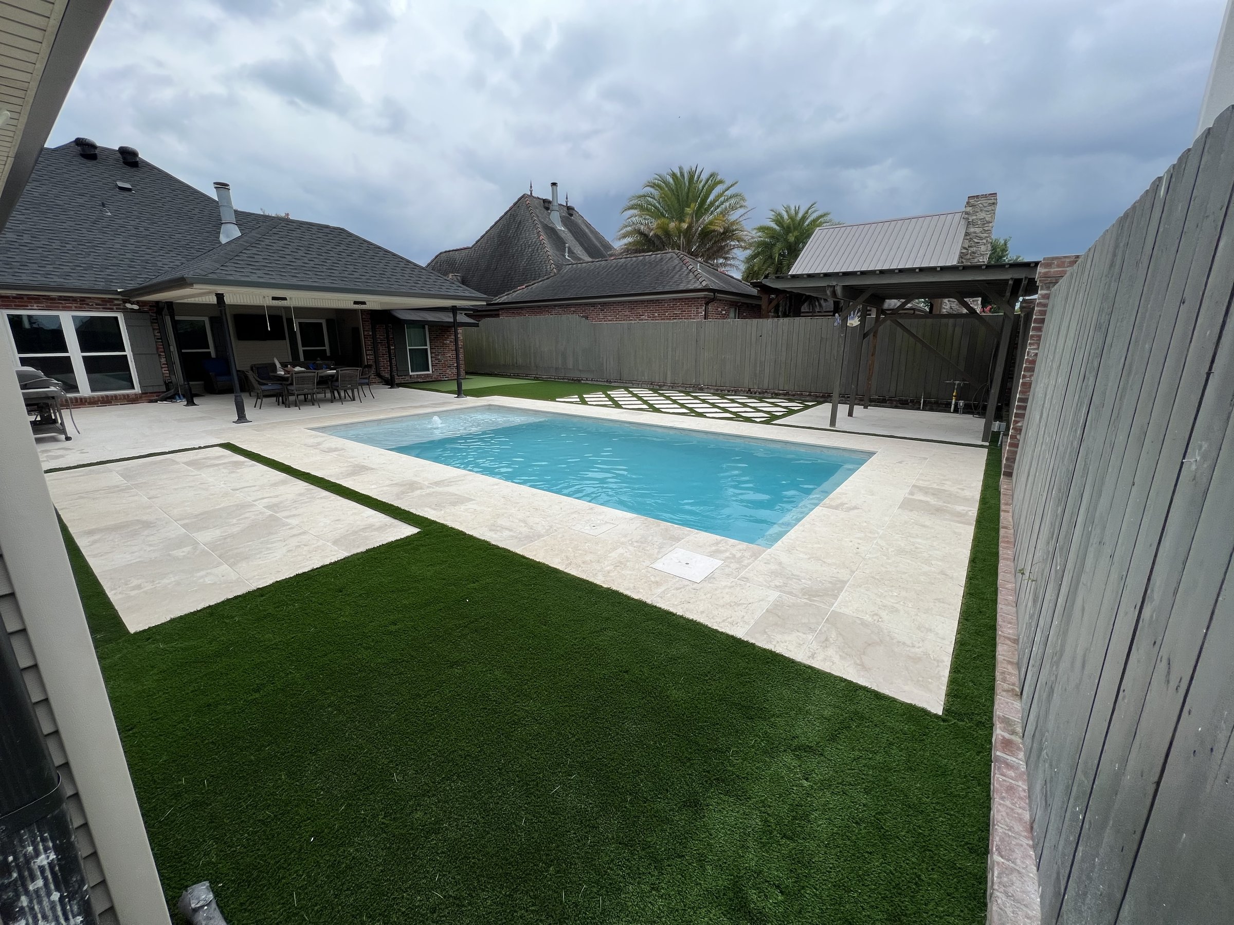 Custom swimming pool construction Houma Louisiana Terrebonne Parish