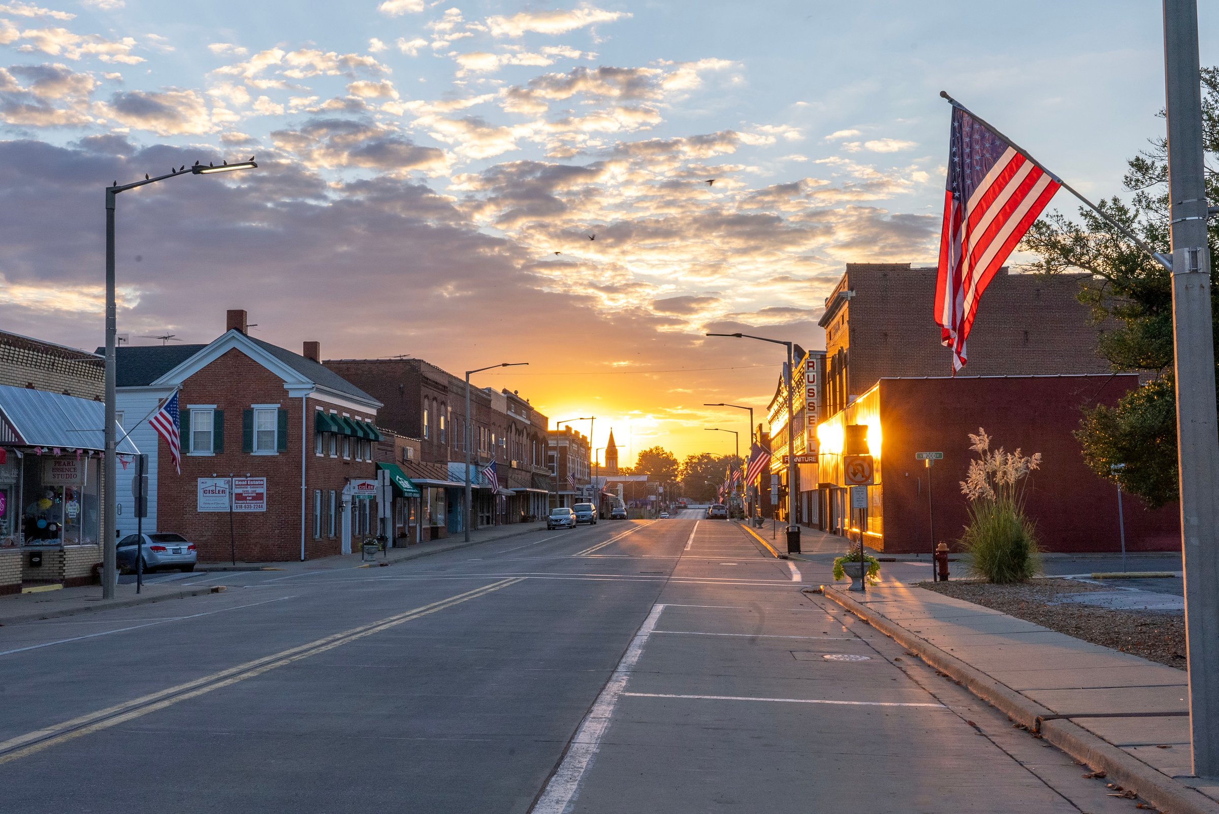 Glass services Aurora MO downtown