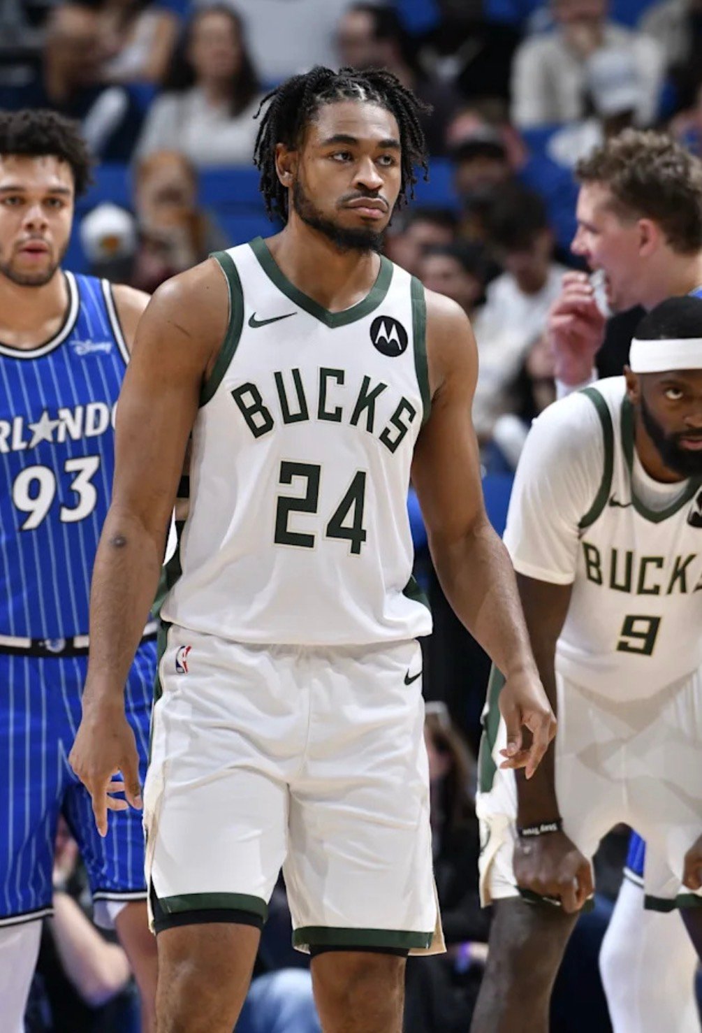 Cam Thomas Milwaukee Bucks signing