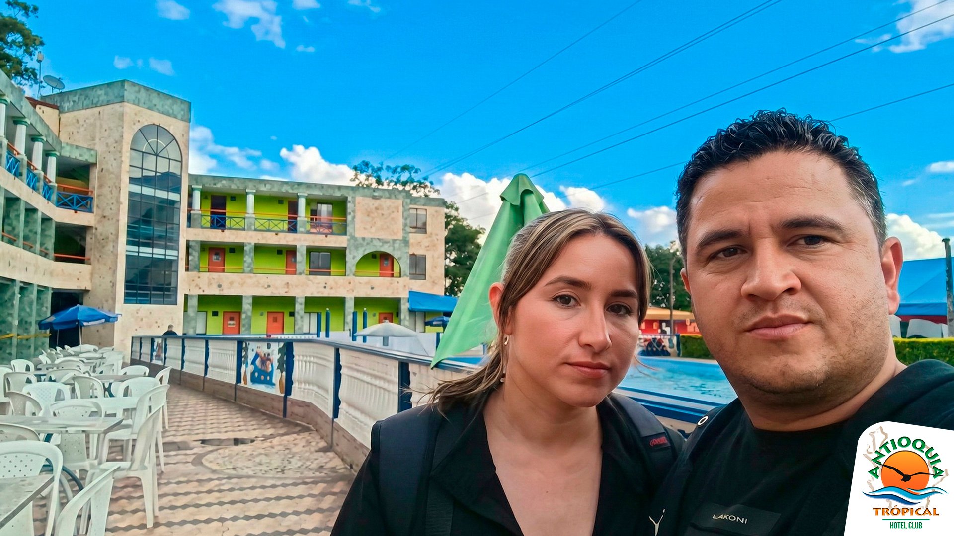 Video thumbnail Cliente Satisfecho