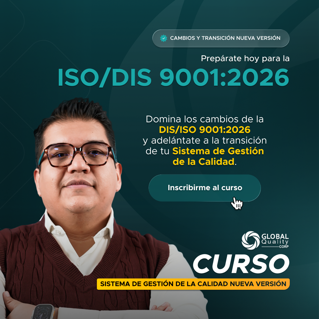 Grupo de profesionales empresariales multitétnicos de mediana edad collaborating around table