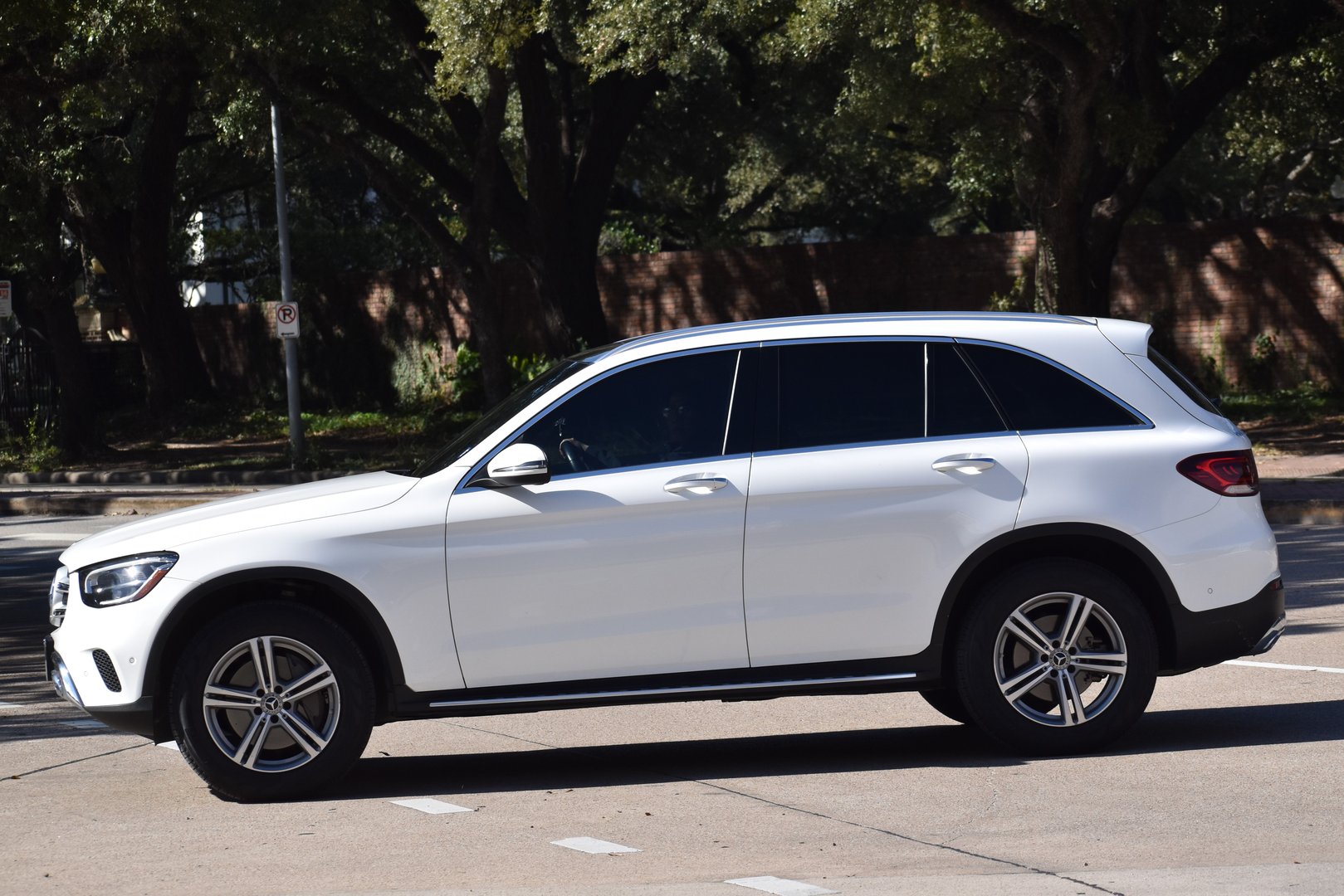 2024 Mercedes-Benz GLB250 4MATIC in White