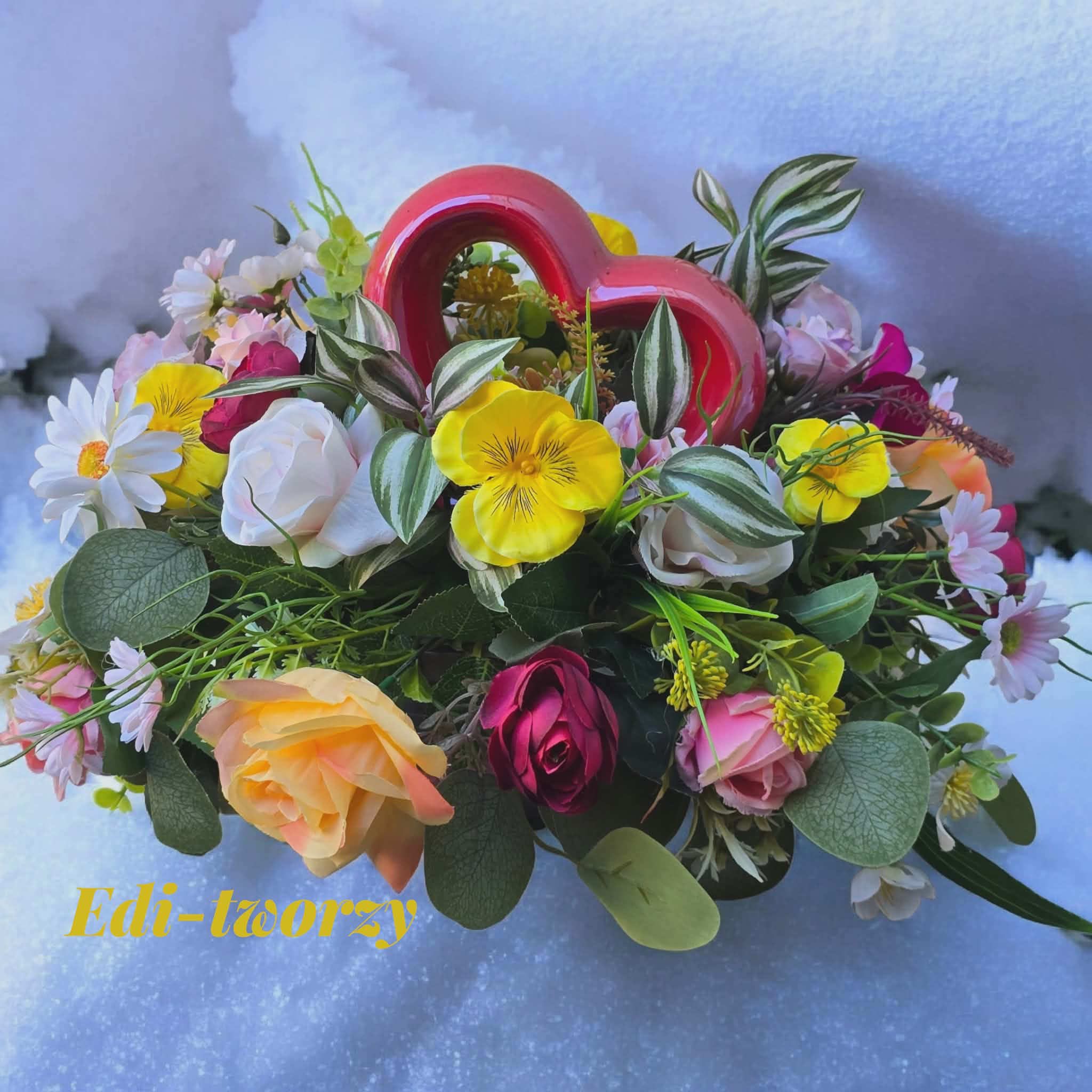 Kompozycja kwiatowa 170 zł