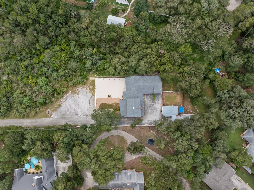 Casita at 699 Floral Avenue