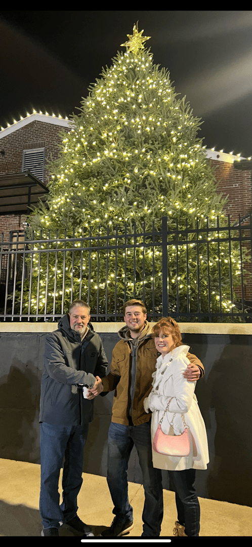 Traditional Holiday Lighting Installation