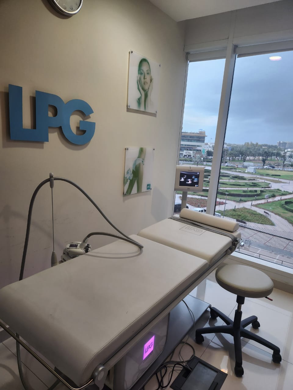 Doctors walking through modern hospital corridor