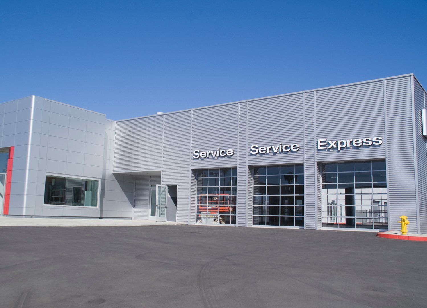 automobile service station