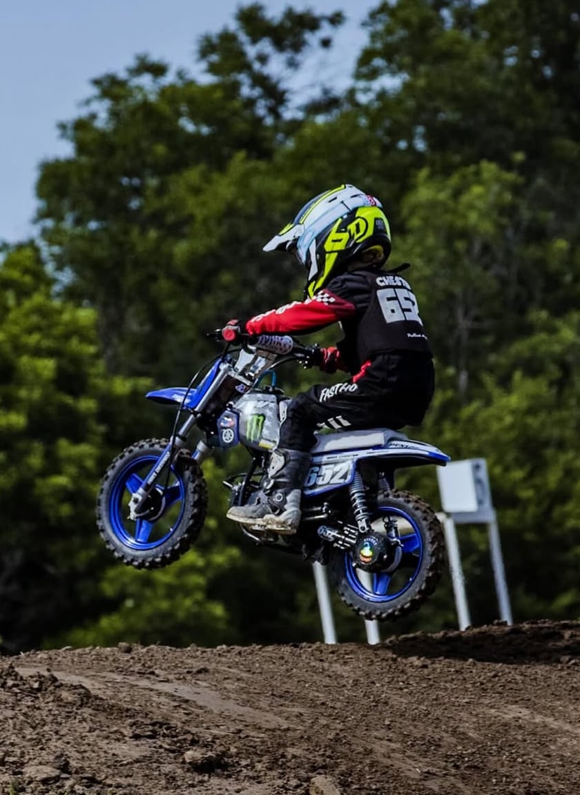 Black Gold Dirt Bike Track community competition