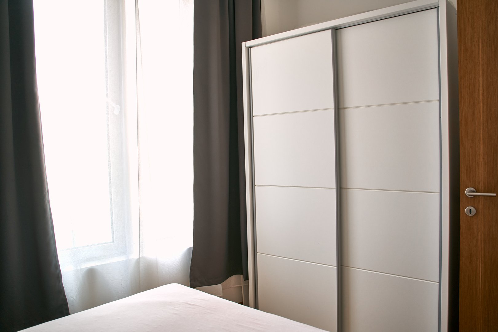 Modern built-in wardrobe