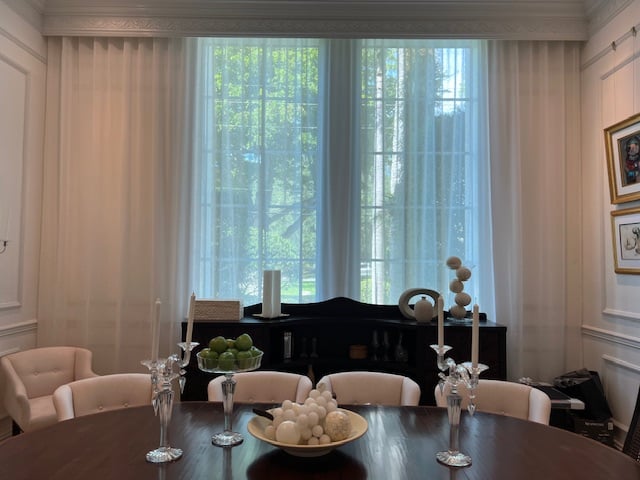 Diseño de cortinas y persianas con estilo contemporáneo