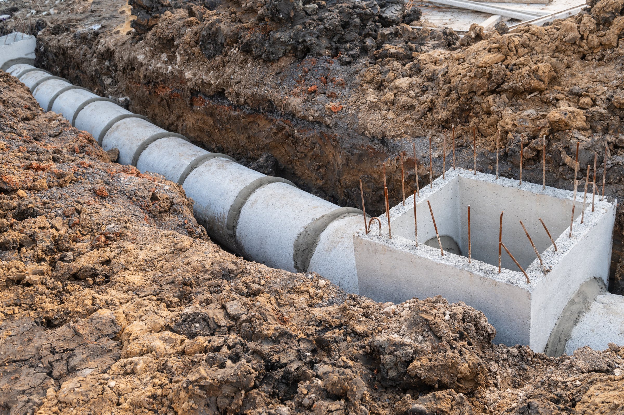 Installed concrete pipe of the large drainage system.