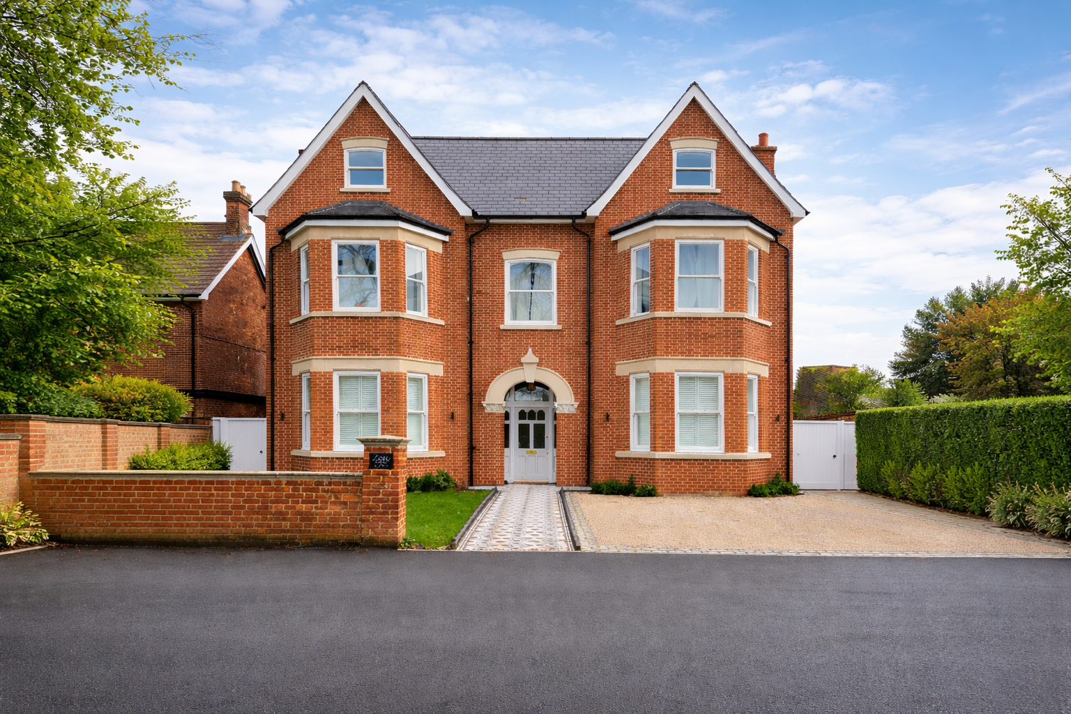 Modern new build construction in Bedford